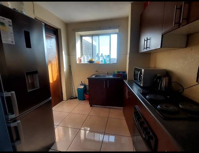 2 BEDROOM APARTMENT FOR SALE IN VICTORIA EMBANKMENT